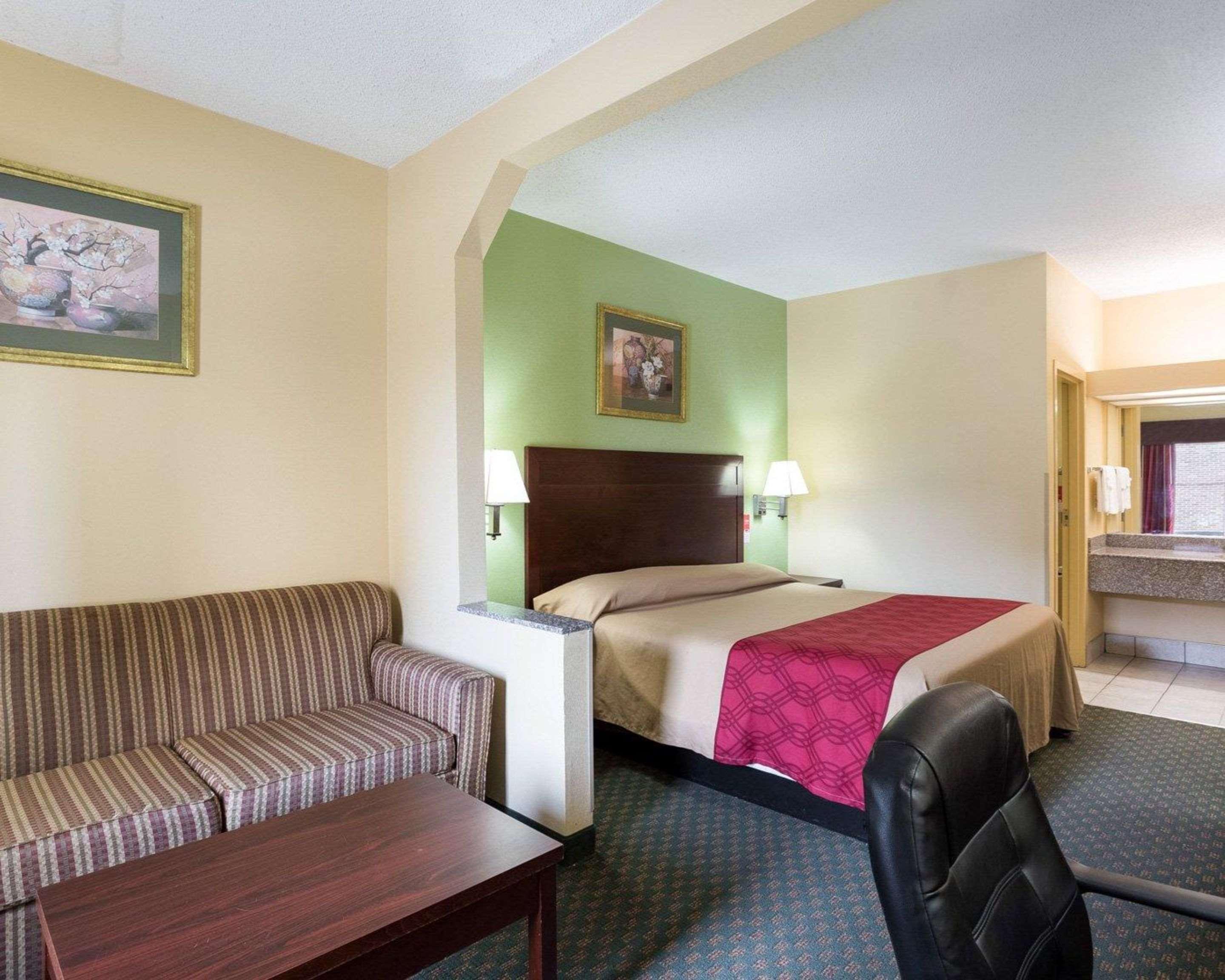 Rodeway Inn & Suites New Orleans Exterior foto